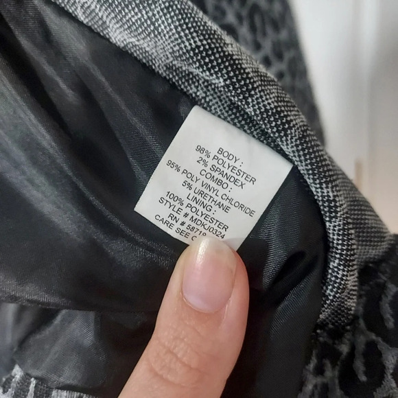 Elementz Gray and Black Leopard Print Open Front Long Sleeve Blazer in Size XL - Picture 11 of 12